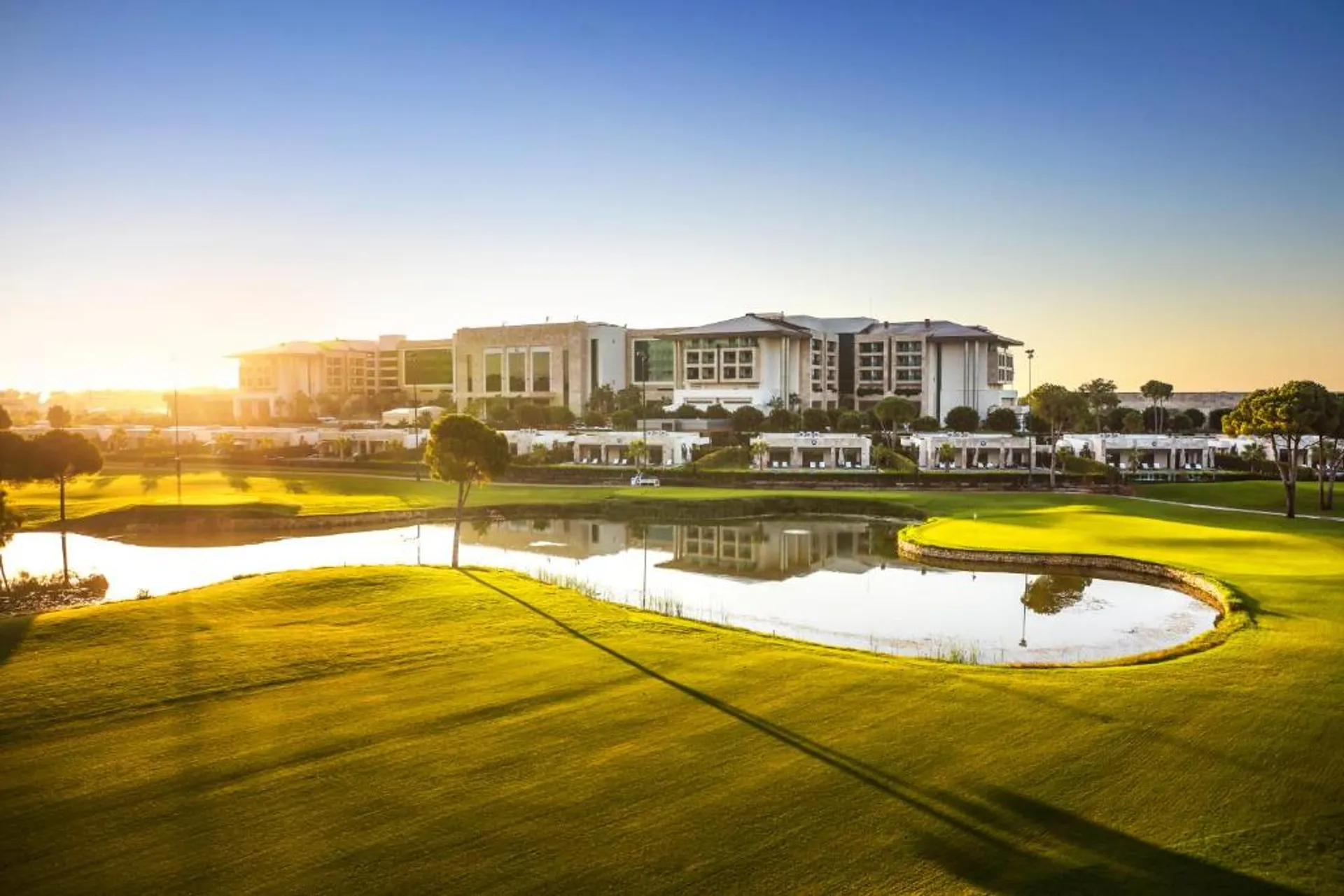 Veľkonočný golfový turnaj v Turecku za 1350€. Čaká vás 5* hotel s ultra all inclusive
