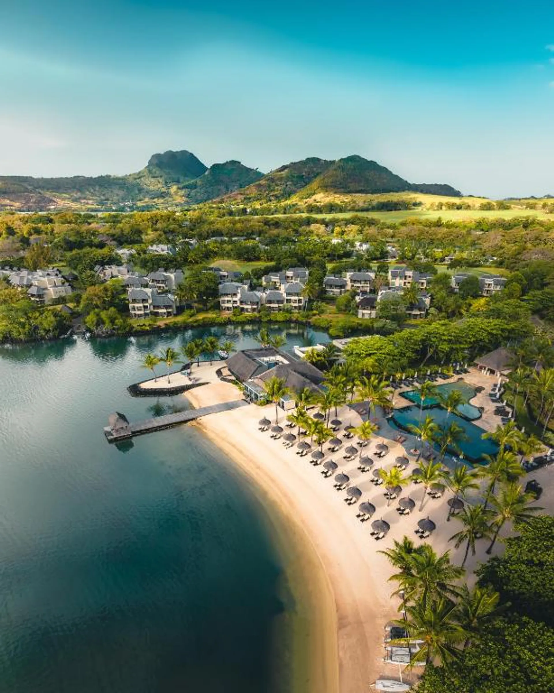 The Bay Club at Anahita 5*