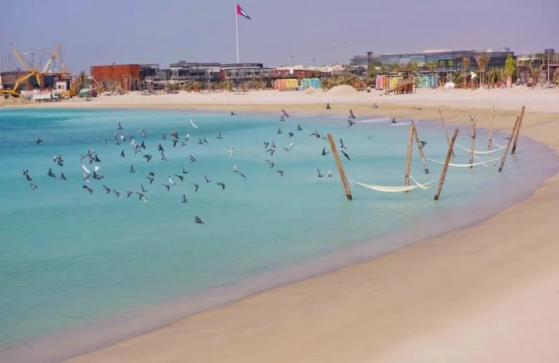 Verejná pláž La Mer, Jumeirah Beach, Dubai, Arabské Emiráty