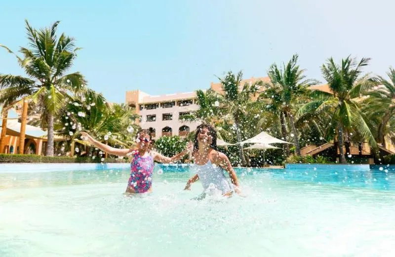 Shangri-La Barr Al Jissah Resort & Spa - Al Bandar 5*