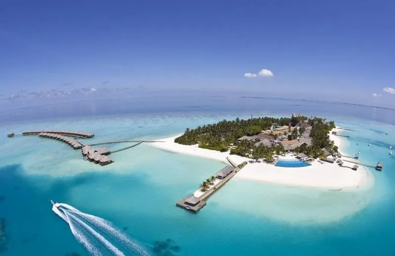 Rezort Velassaru Maldives, destinácia Maledivy