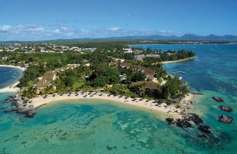 Plážový hotel Canonnier Beachcomber Golf Resort Spa, na ostrově Maurícius