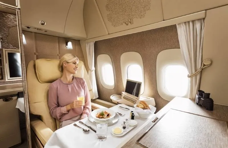 Prvá trieda Emirates X Mercedes-Benz
