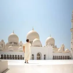 Dovolenka v Emirátoch nemusí byť len v Dubaji. Čo ponúkajú Abu Dhabí či Ras al Khaimah?