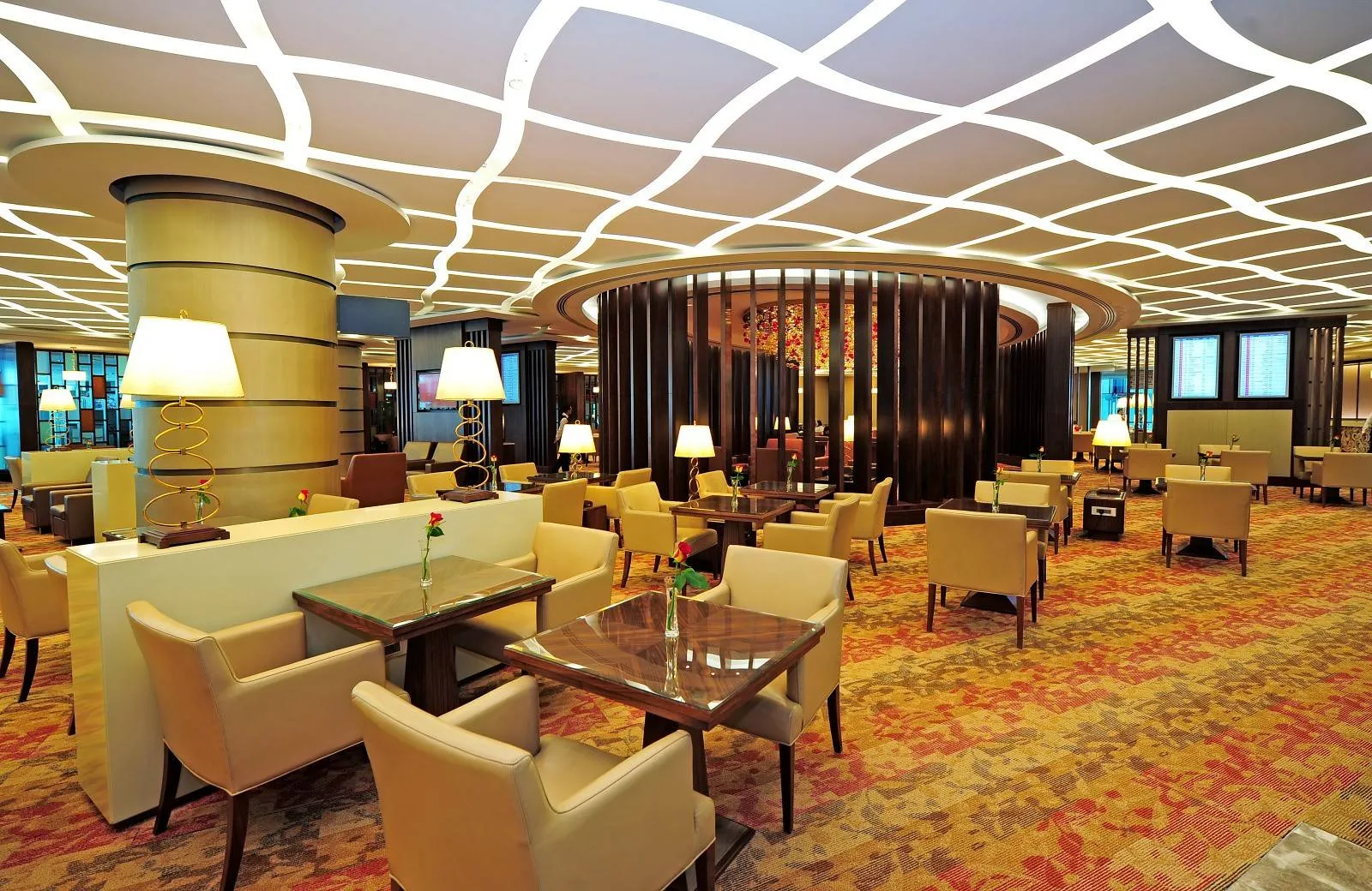 First Class Lounge