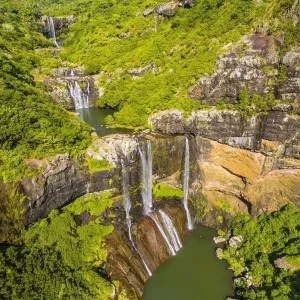 Celodenná turistika - 7 Cascades