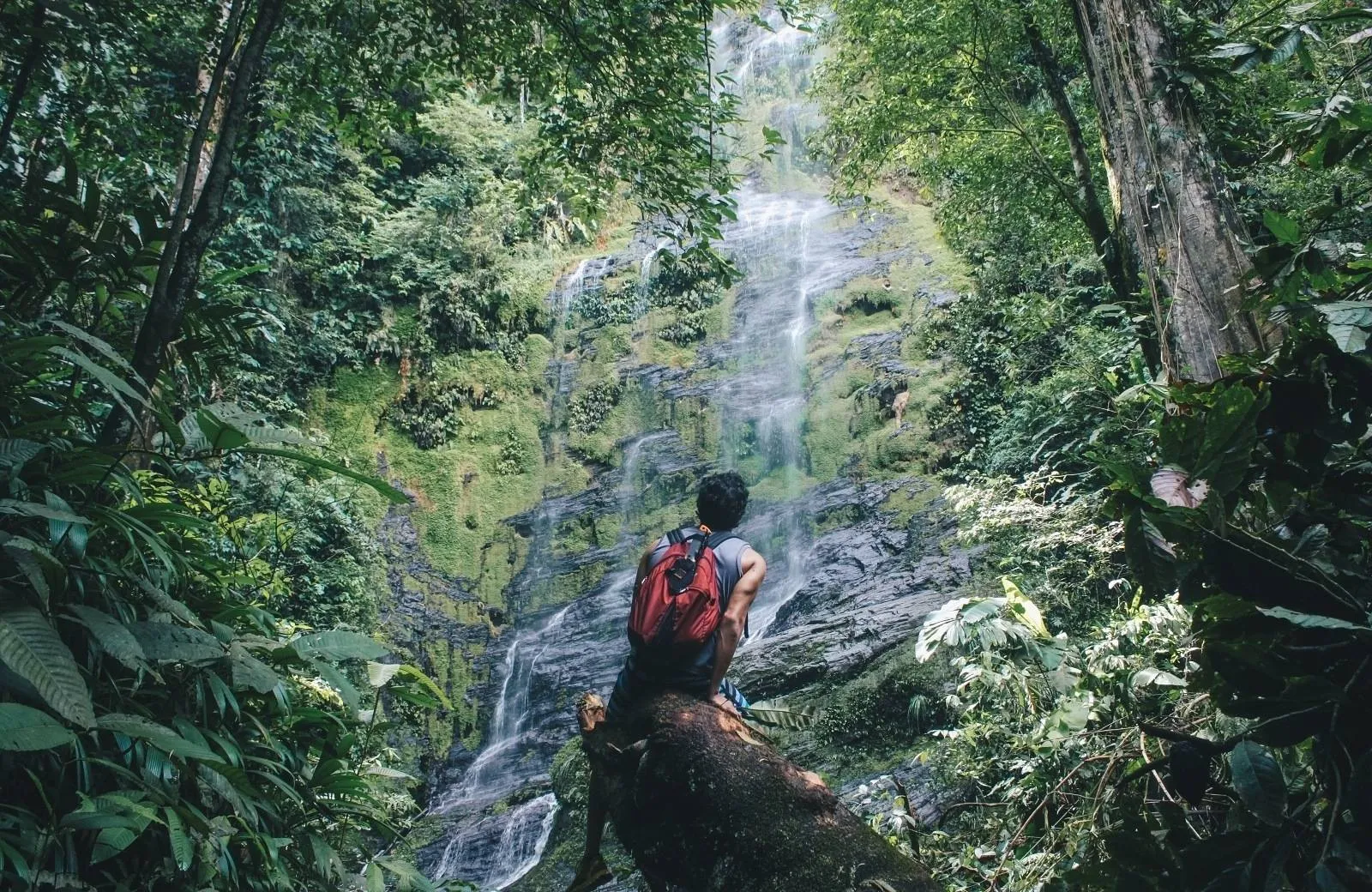 Full Day Hiking - 7 Cascades