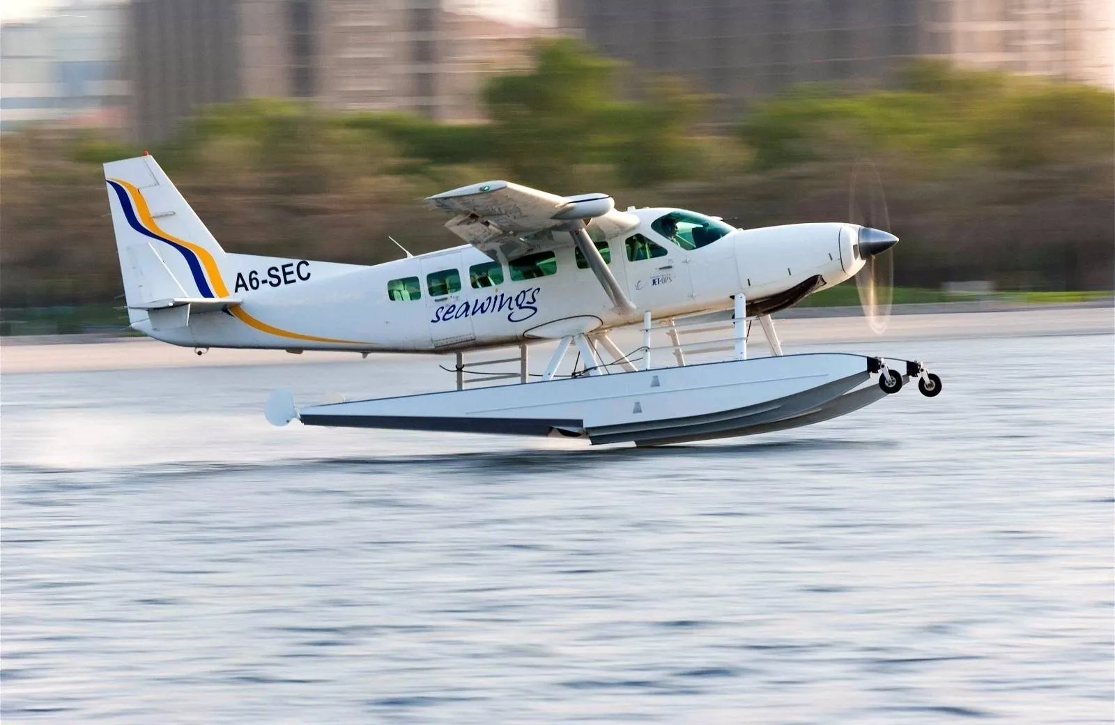 Abu Dhabi seaplane flight