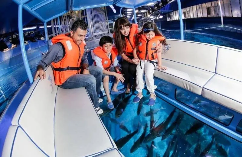 Dubai Aquarium & Water Zoo