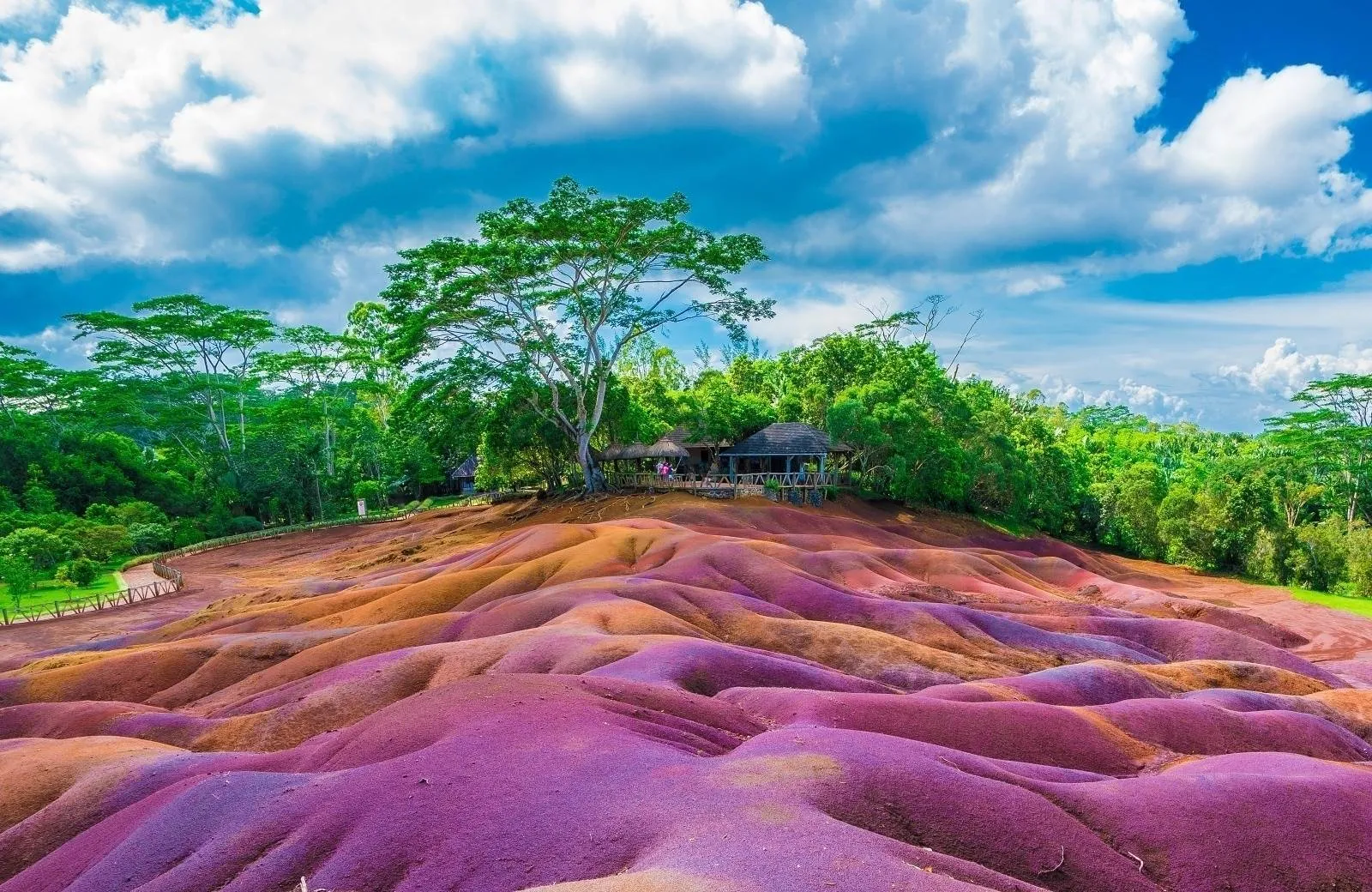 Seven Colored Earths