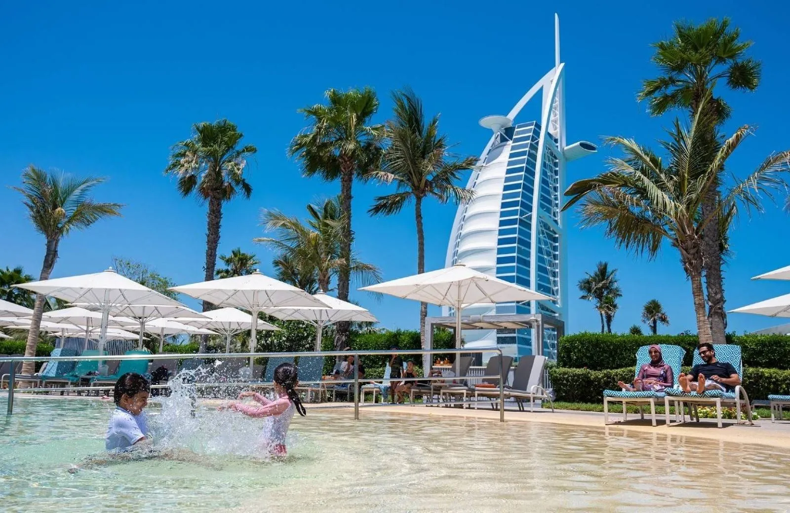 Jumeirah Beach Hotel 5*