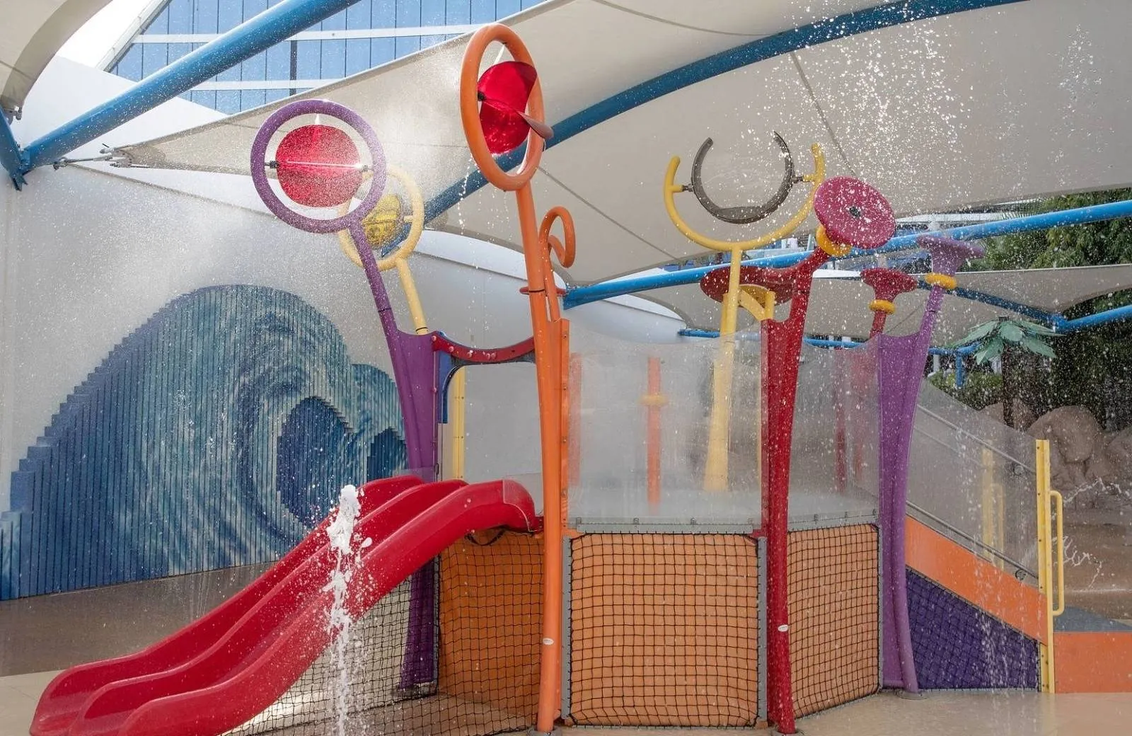 Jumeirah Beach Hotel 5*