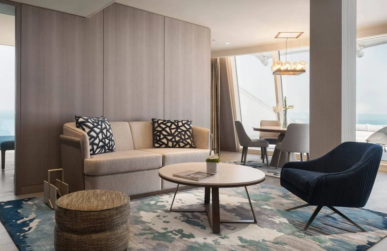 Jumeirah Beach Hotel 5*