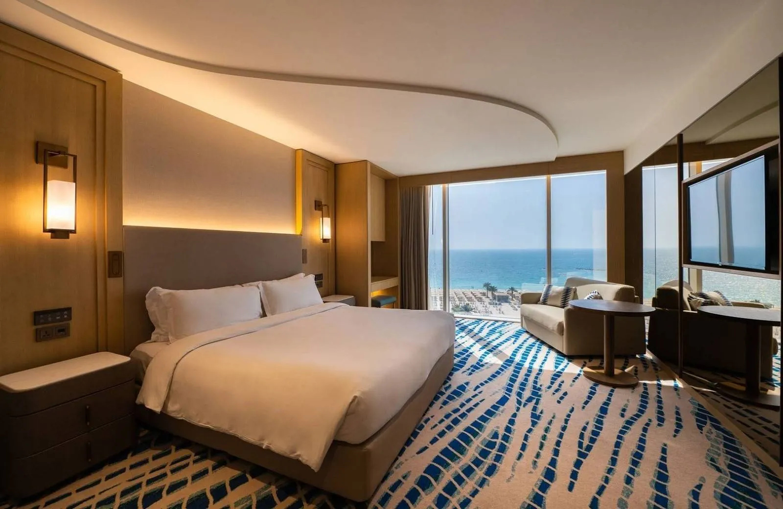 Jumeirah Beach Hotel 5*