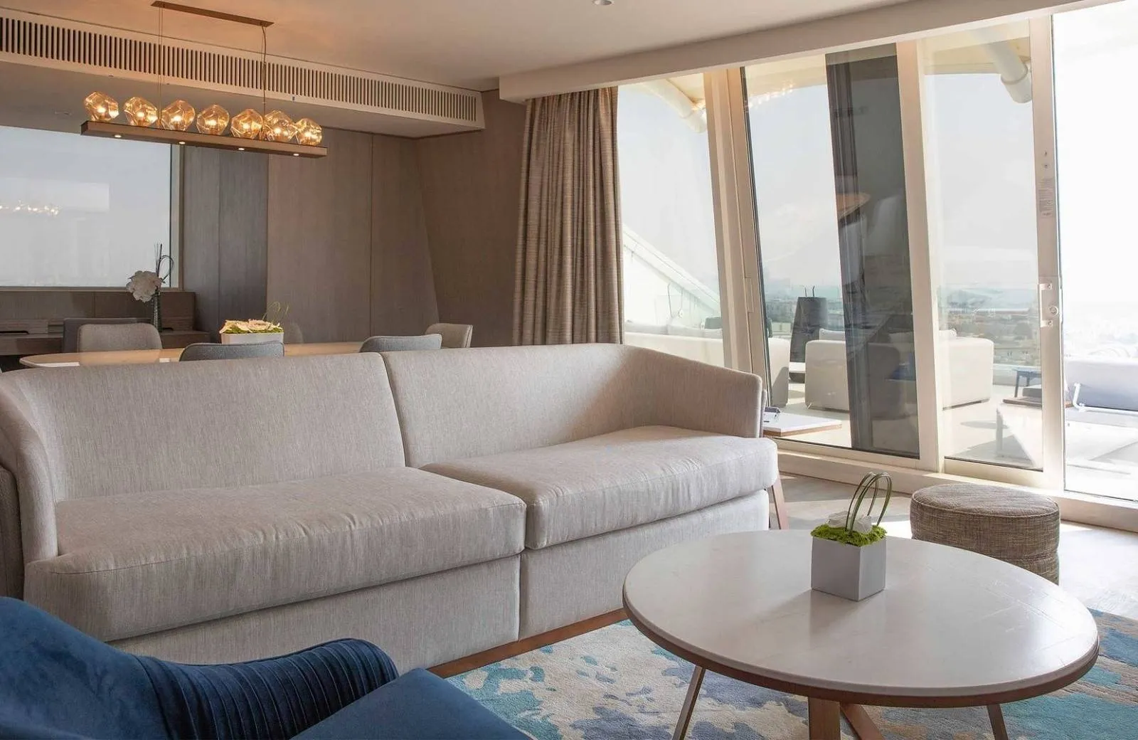 Jumeirah Beach Hotel 5*