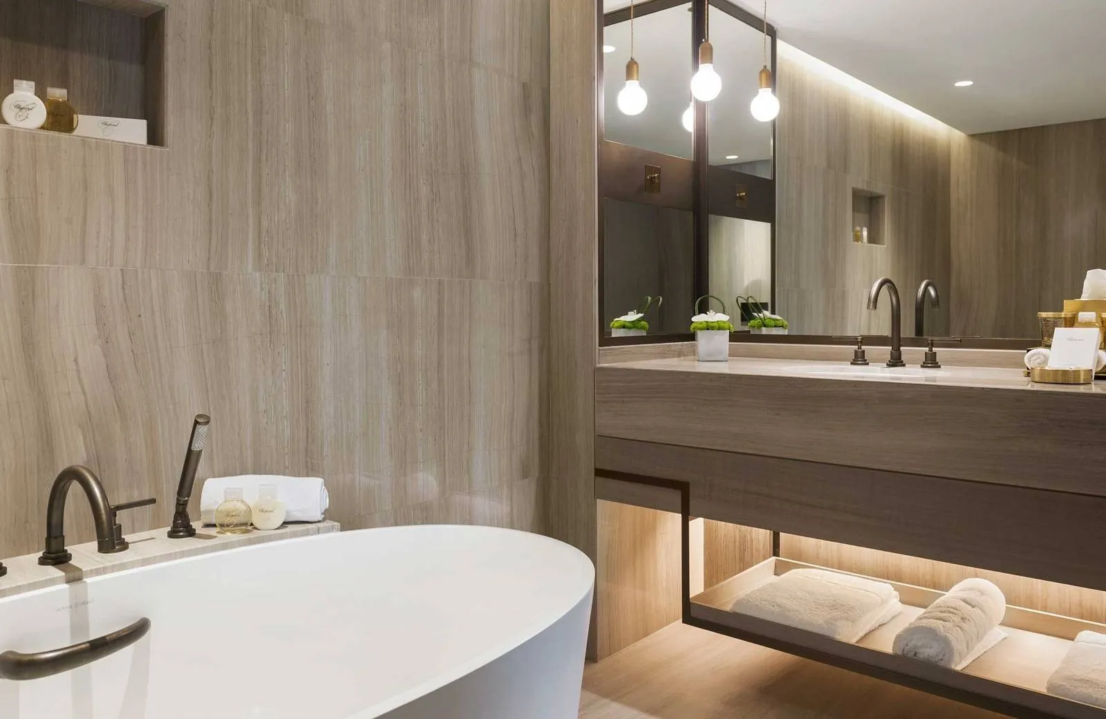 Jumeirah Beach Hotel 5*