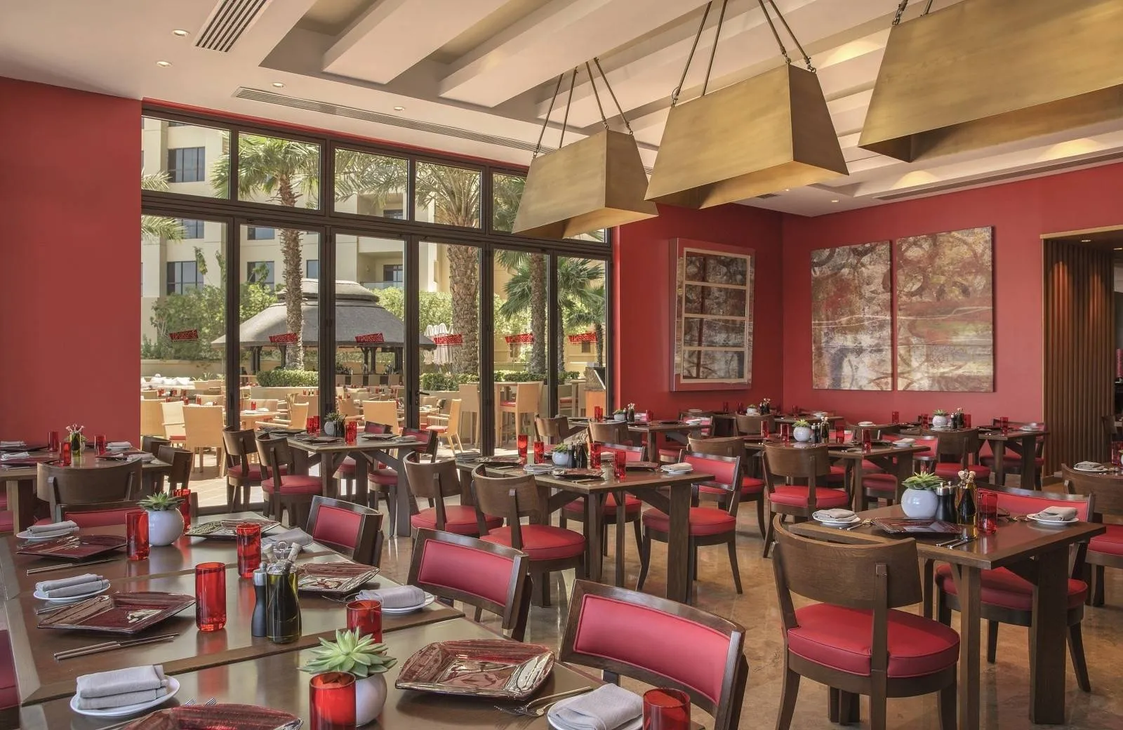 Amwaj Rotana Jumeirah Beach 5*