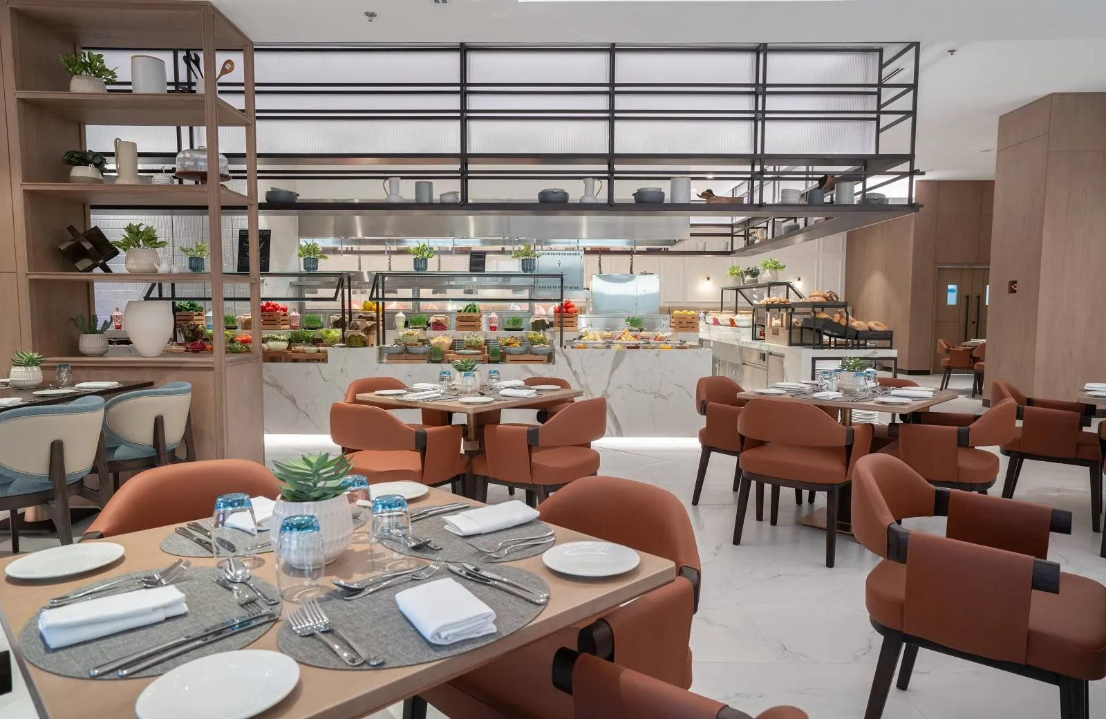 Amwaj Rotana Jumeirah Beach 5*