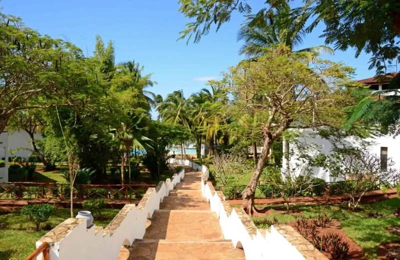 VOI Kiwengwa Resort 4*