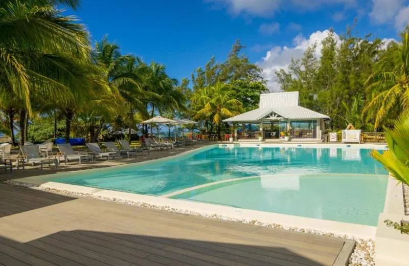 Le Peninsula Bay Beach Resort and Spa 3*