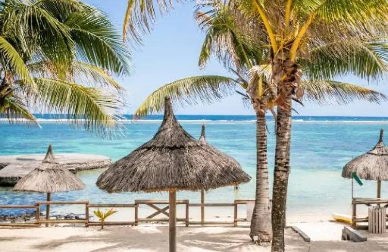Le Peninsula Bay Beach Resort and Spa 3*