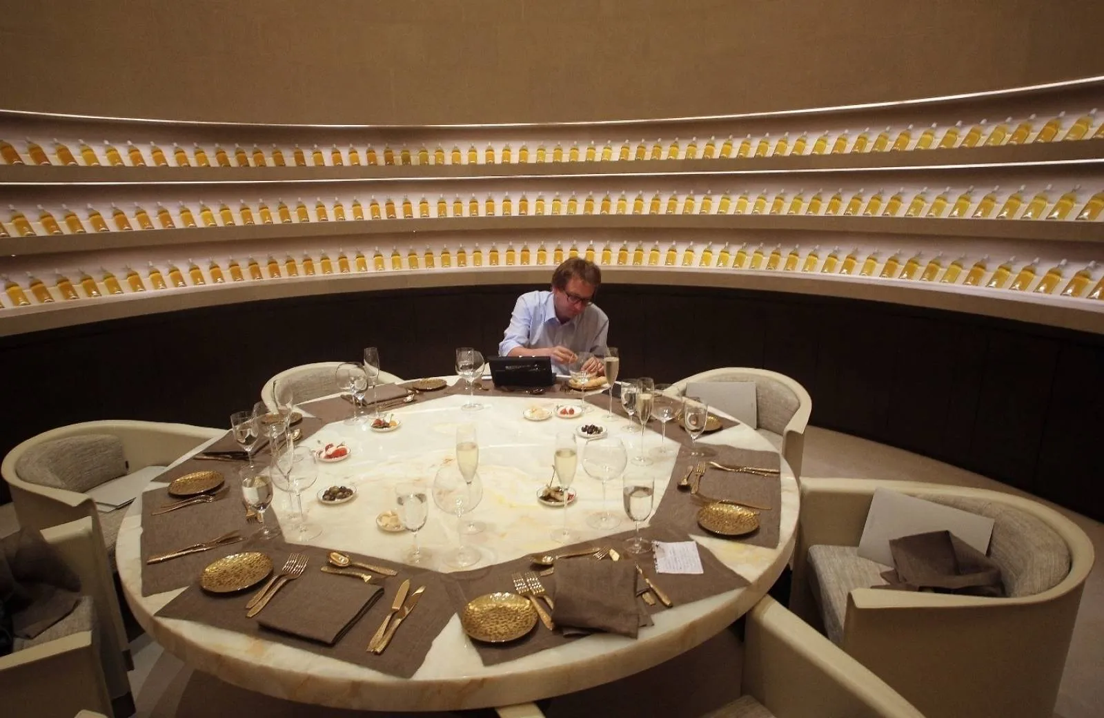 Armani Hotel Dubai 5*