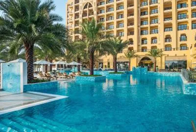 DoubleTree By Hilton Resort & Spa Marjan Island 5*