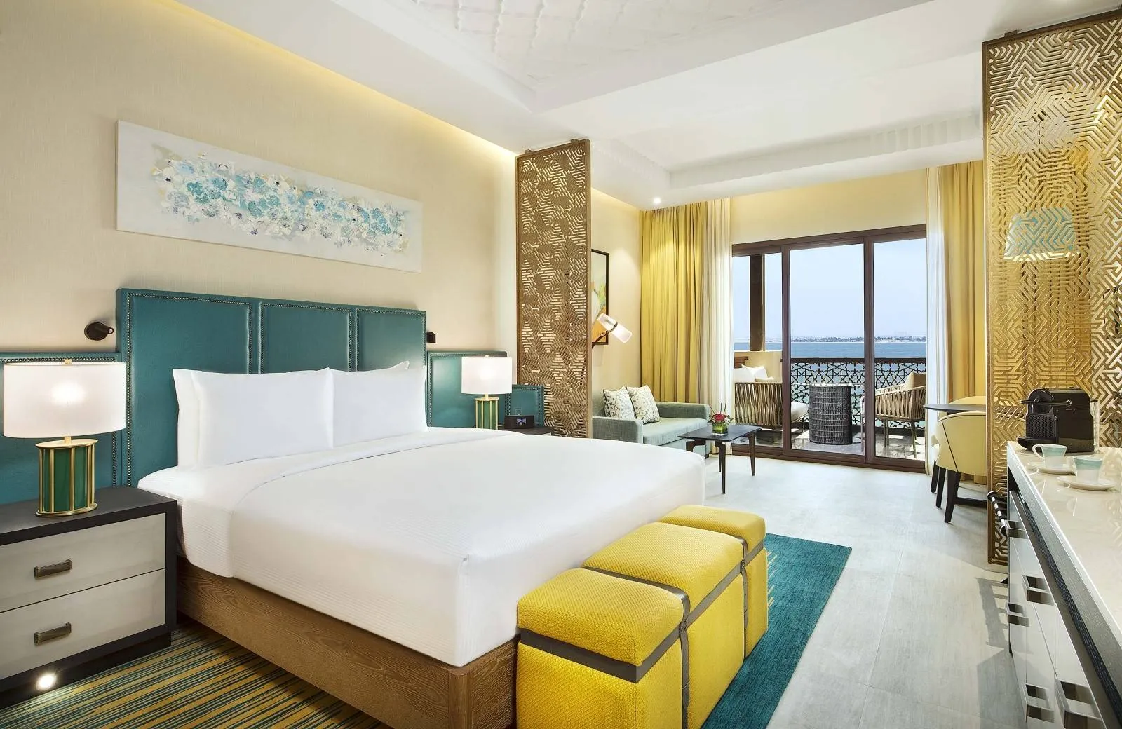 DoubleTree By Hilton Resort & Spa Marjan Island 5*