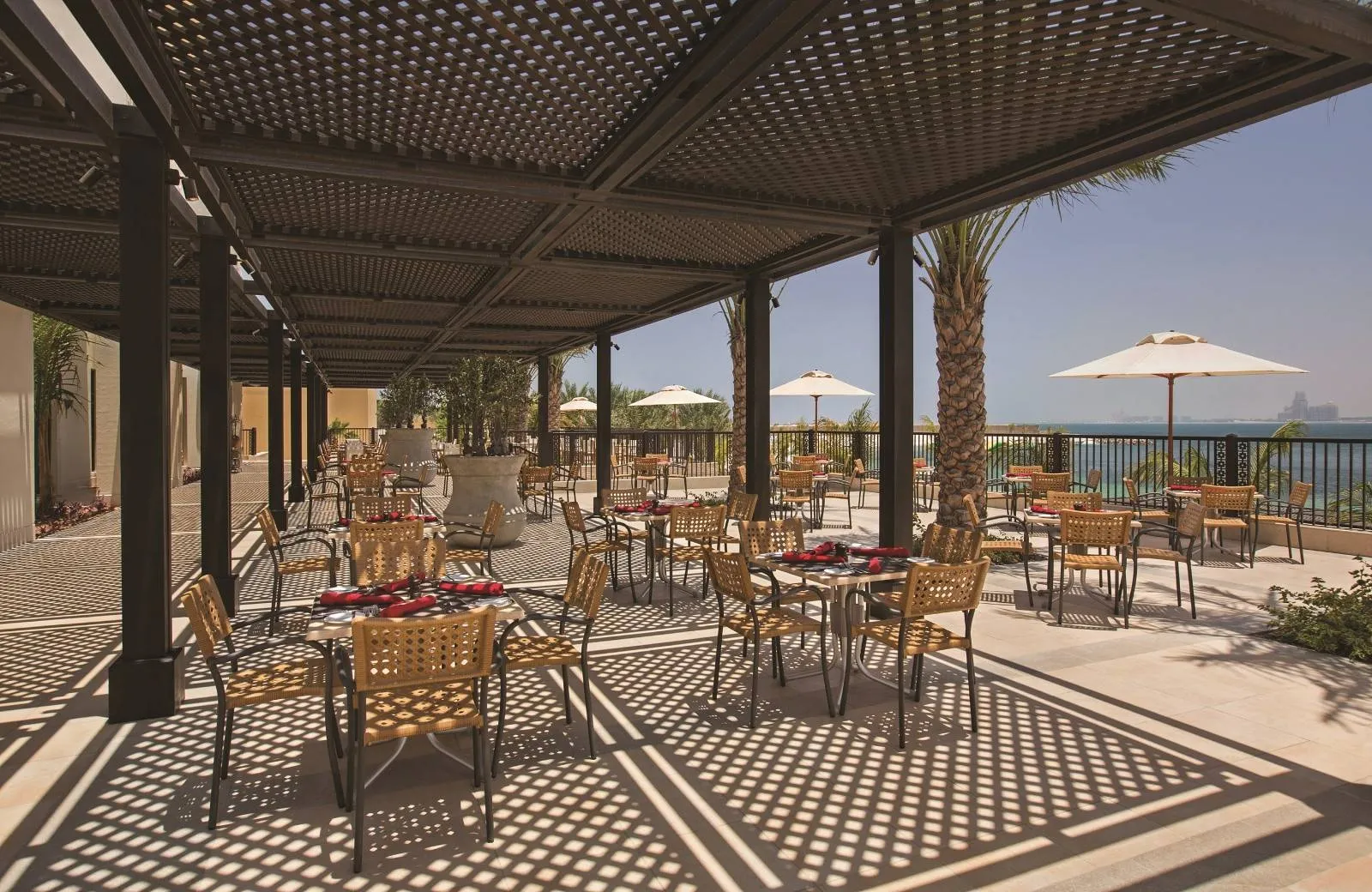 DoubleTree By Hilton Resort & Spa Marjan Island 5*