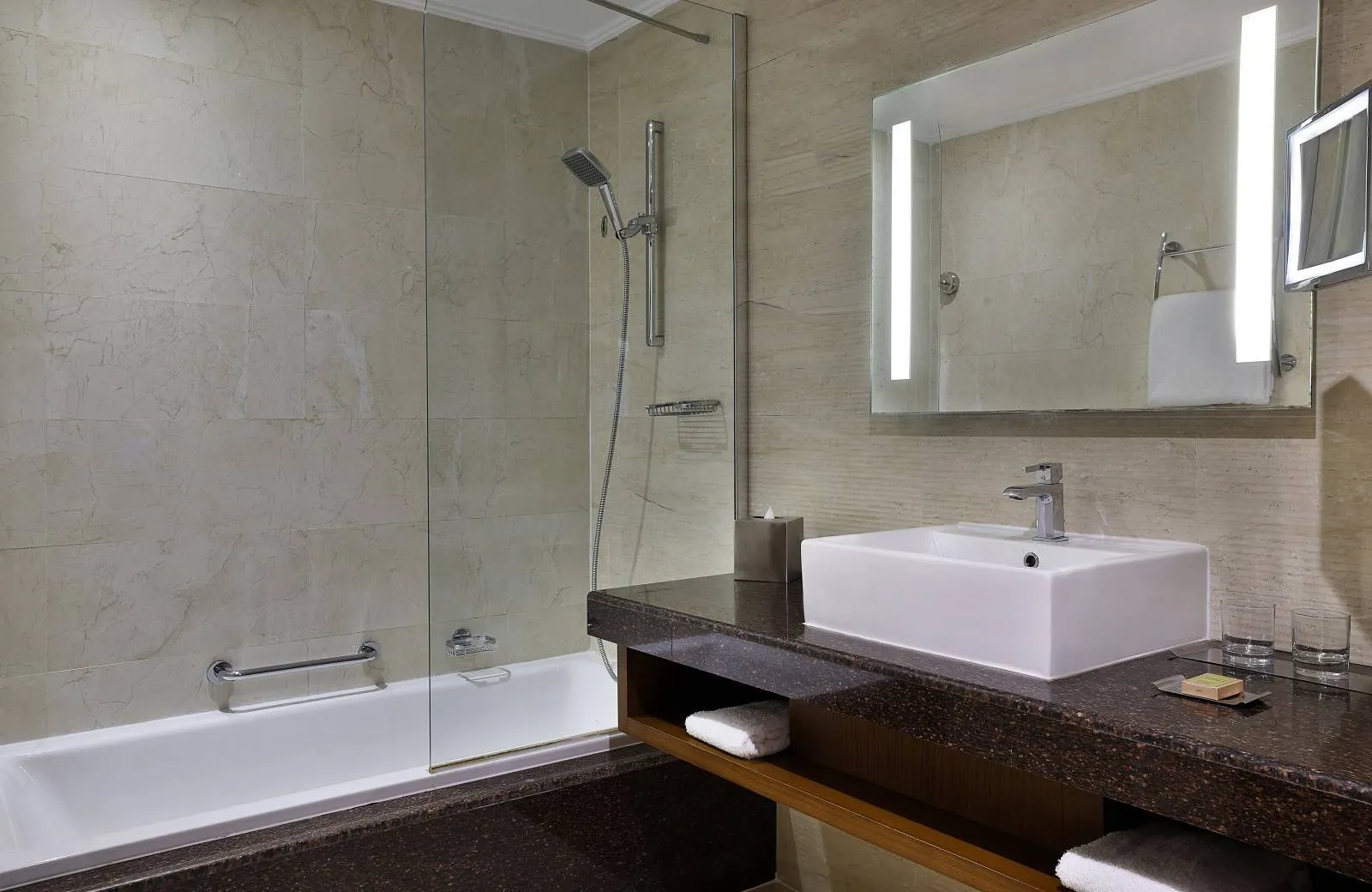 DoubleTree By Hilton Resort & Spa Marjan Island 5*