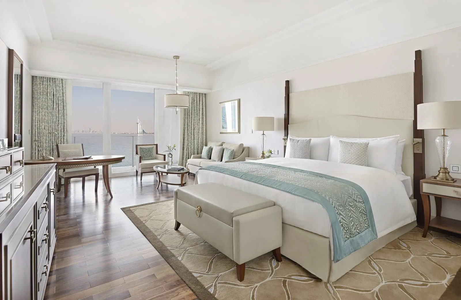 Waldorf Astoria Dubai Palm Jumeirah 5*