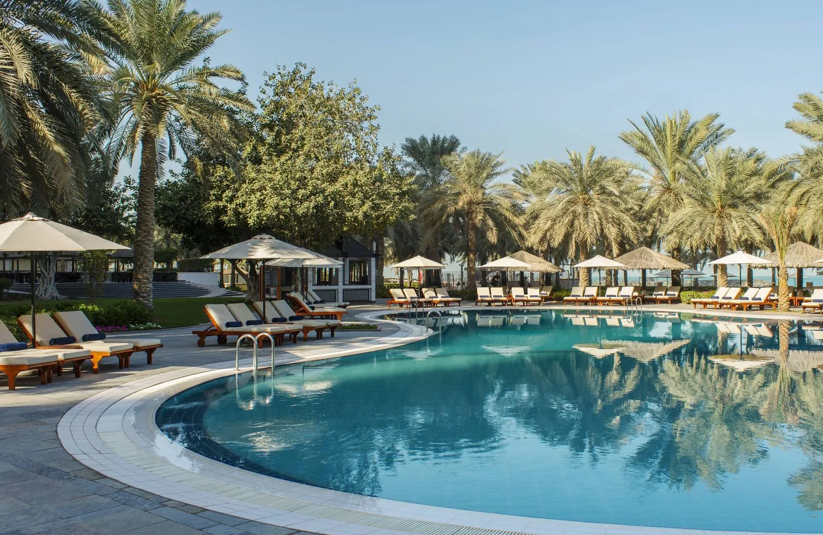 Sheraton Jumeirah Beach Resort 5*