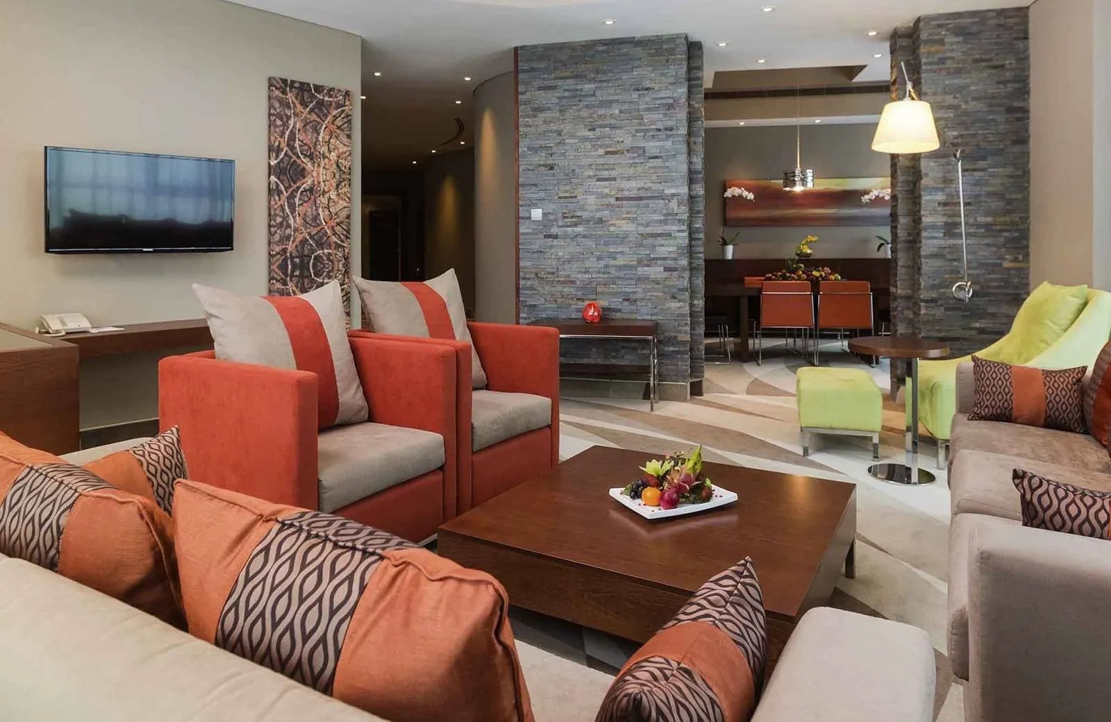 Novotel Dubai Al Barsha 4*