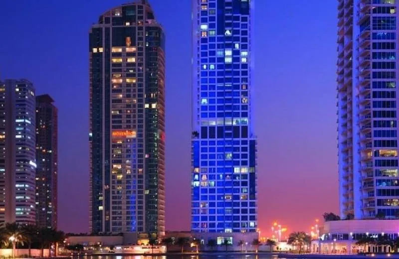 Mövenpick Hotel Jumeirah Lakes Towers 5*