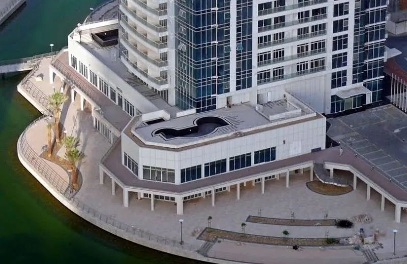 Mövenpick Hotel Jumeirah Lakes Towers 5*