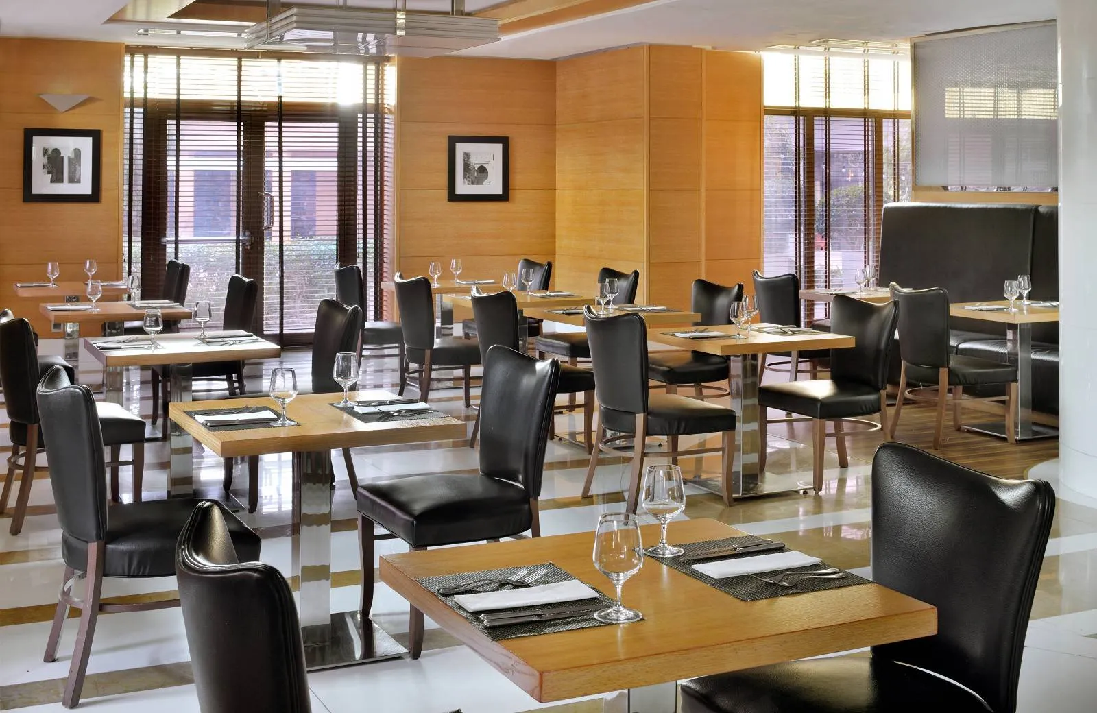 Delta Hotels by Marriott Jumeirah Beach, Dubai 4*