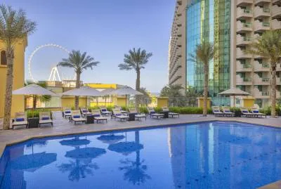 Hilton Dubai The Walk 4*