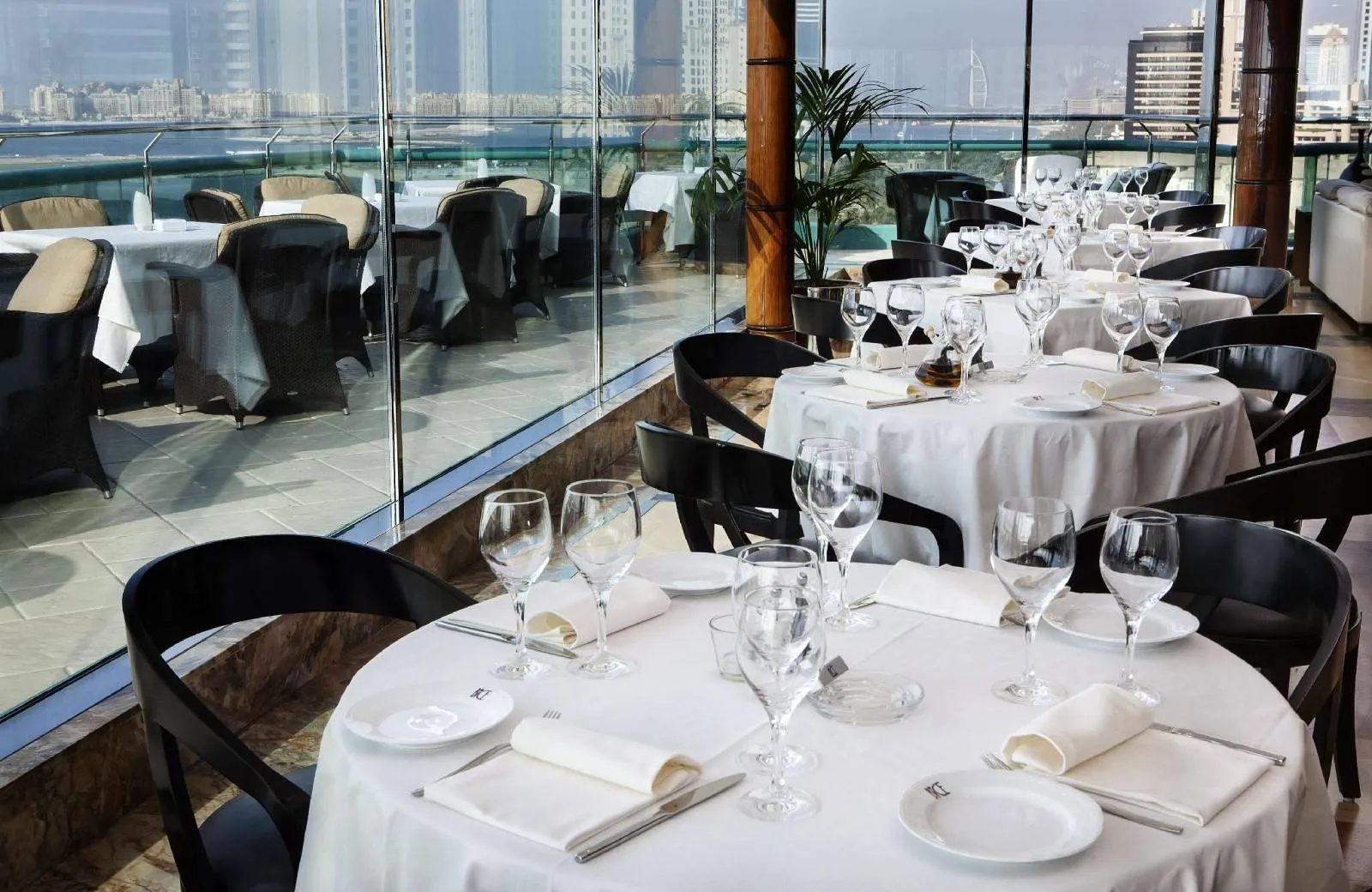 Hilton Dubai Jumeirah Resort 5*