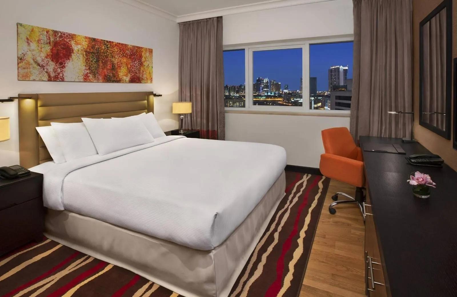 DoubleTree by Hilton Hotel & Residences Dubai Al Barsha  4*