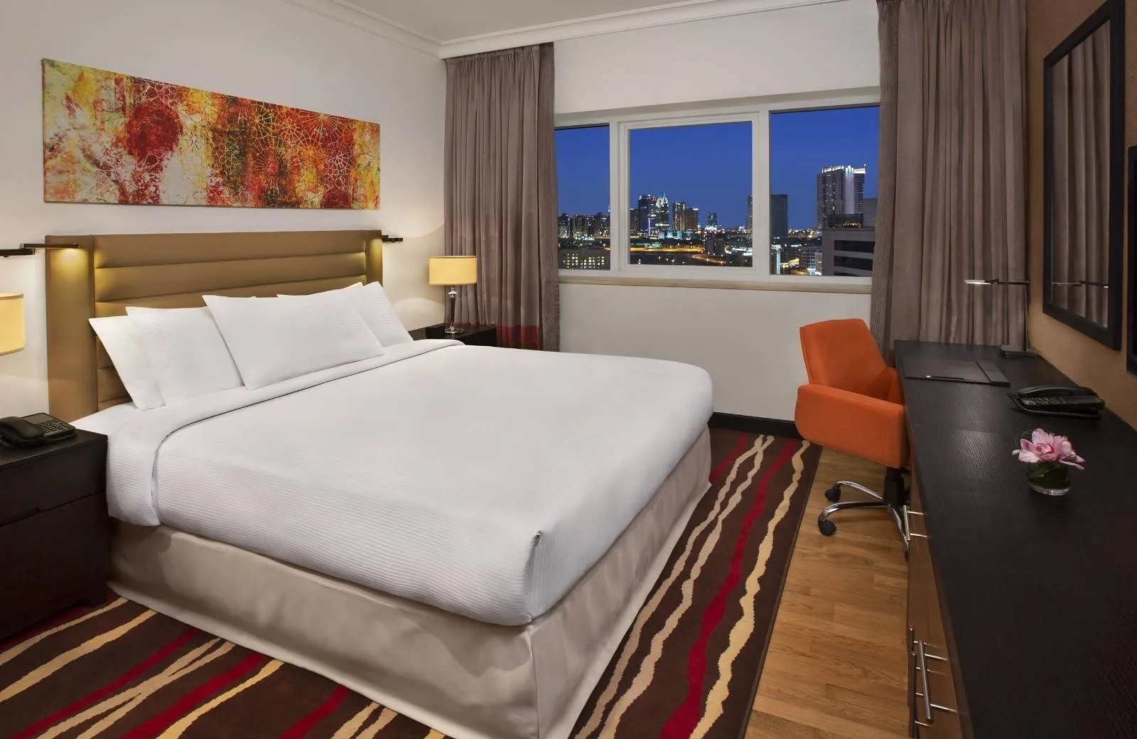 DoubleTree by Hilton Hotel & Residences Dubai Al Barsha  4*