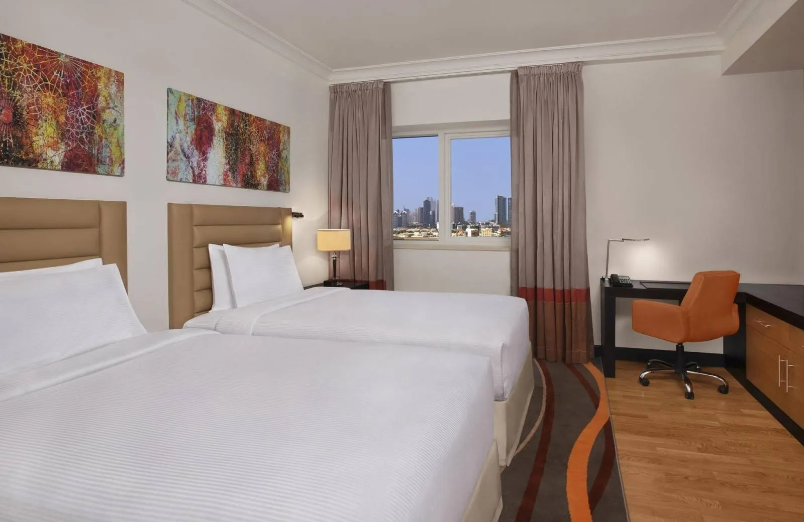 DoubleTree by Hilton Hotel & Residences Dubai Al Barsha  4*