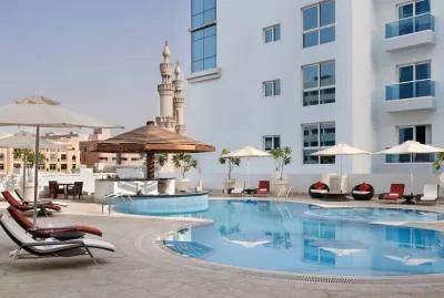 Hyatt Place Dubai/Al Rigga 4*