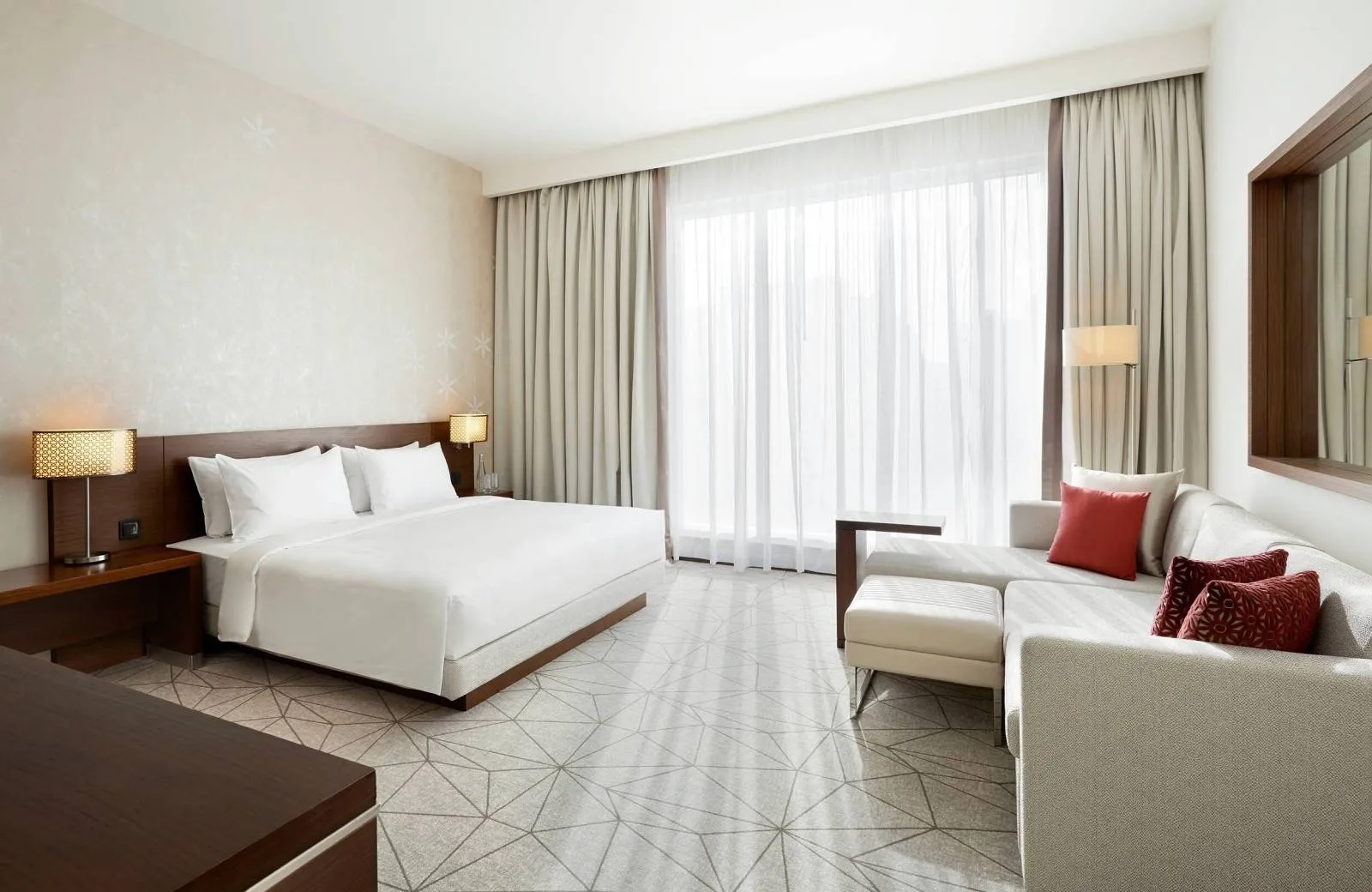 Hyatt Place Dubai/Al Rigga 4*