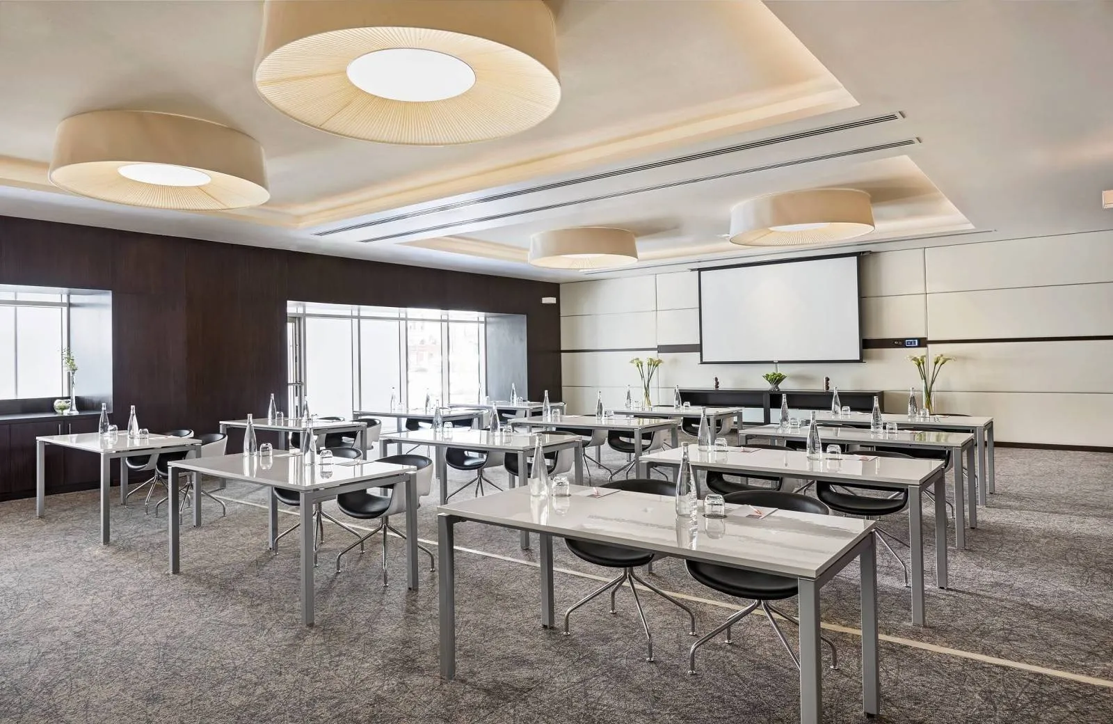 Hyatt Place Dubai/Al Rigga 4*