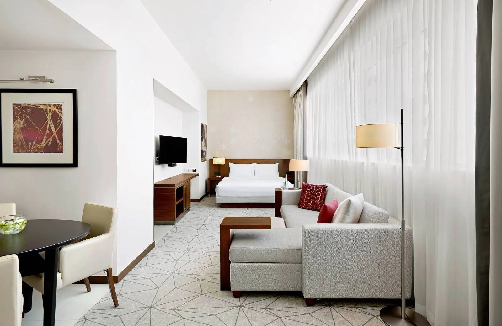 Hyatt Place Dubai/Al Rigga 4*