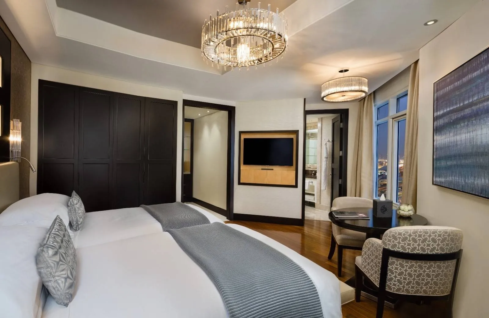 Kempinski Hotel Mall of the Emirates 5*