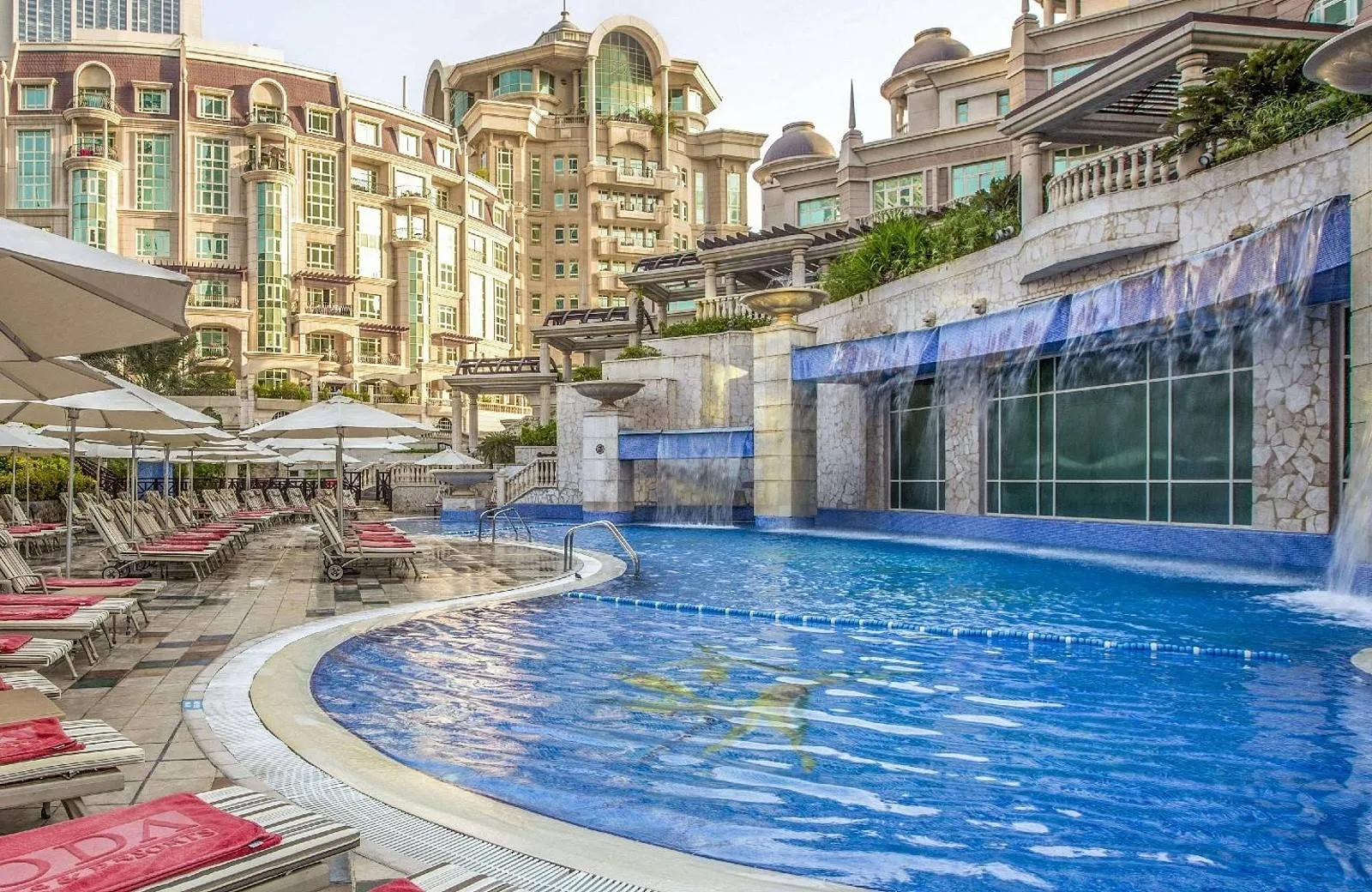 Swissôtel Al Murooj Dubai (ex. Roda Al Murooj Hotel) 5*