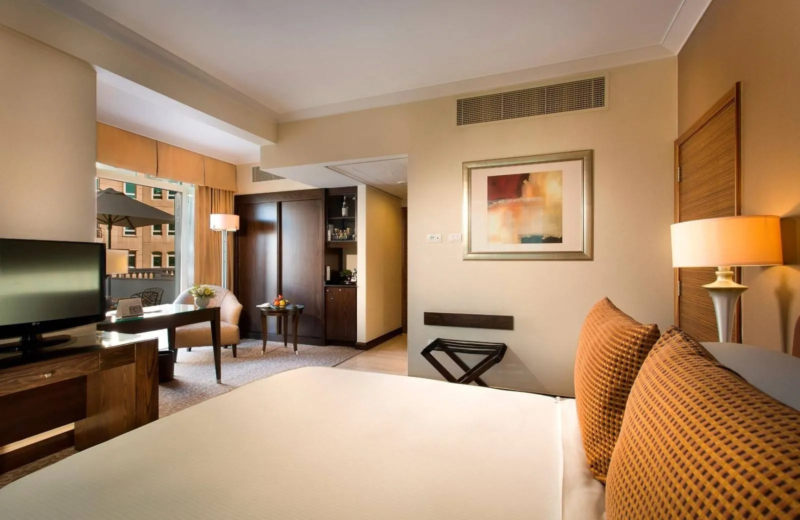 Swissôtel Al Murooj Dubai (ex. Roda Al Murooj Hotel) 5*