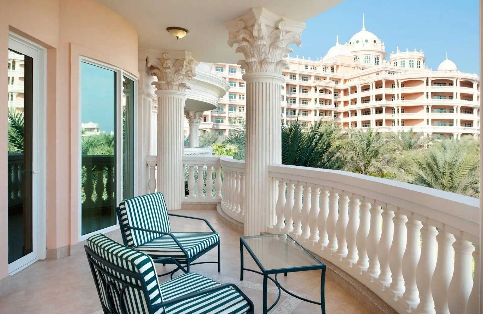 Kempinski Hotel & Residences Palm Jumeirah 5*