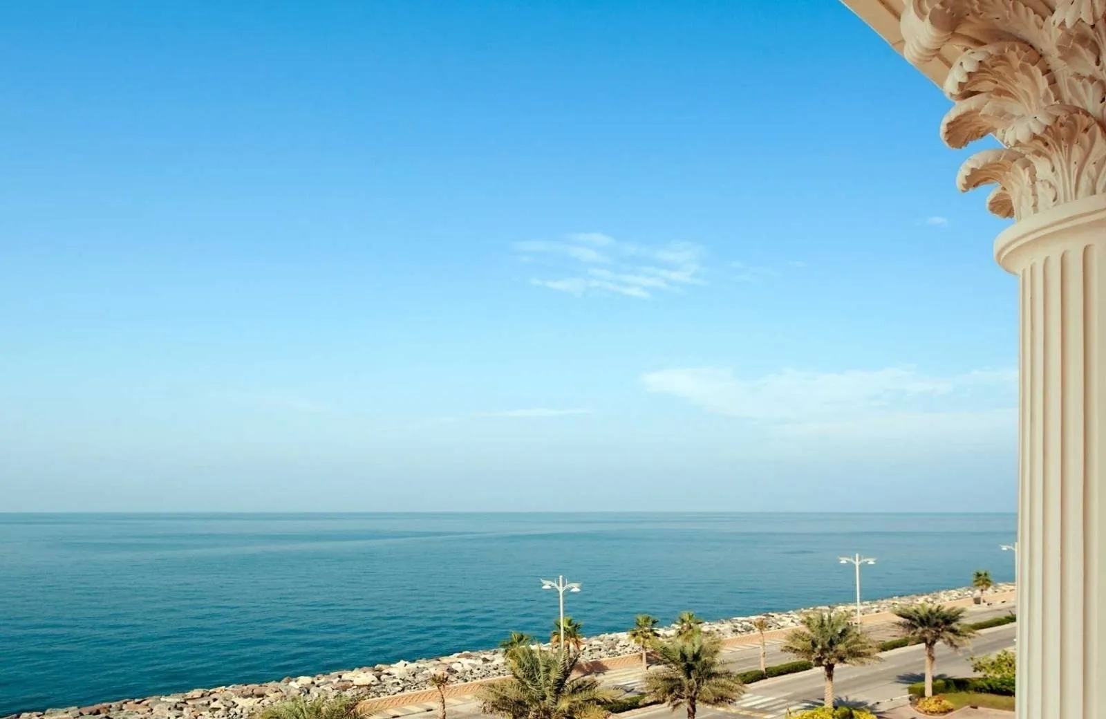 Kempinski Hotel & Residences Palm Jumeirah 5*